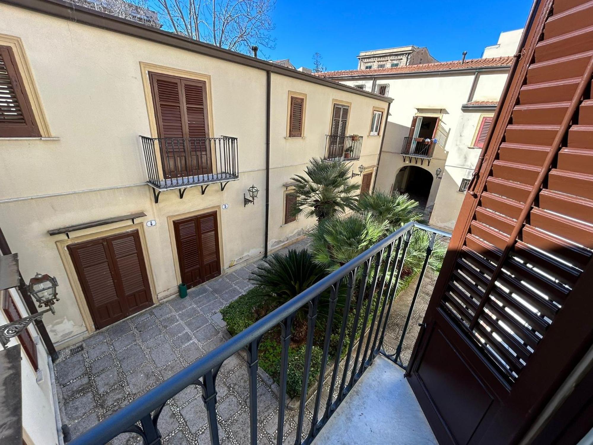 Corte Dei Re Di Palermo Apartment Dış mekan fotoğraf